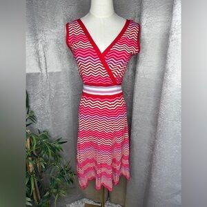 NWT Lili Sidonio Molly Bracken Sleeveless Multi Chevron Zigzag Knit Dress Sz XS